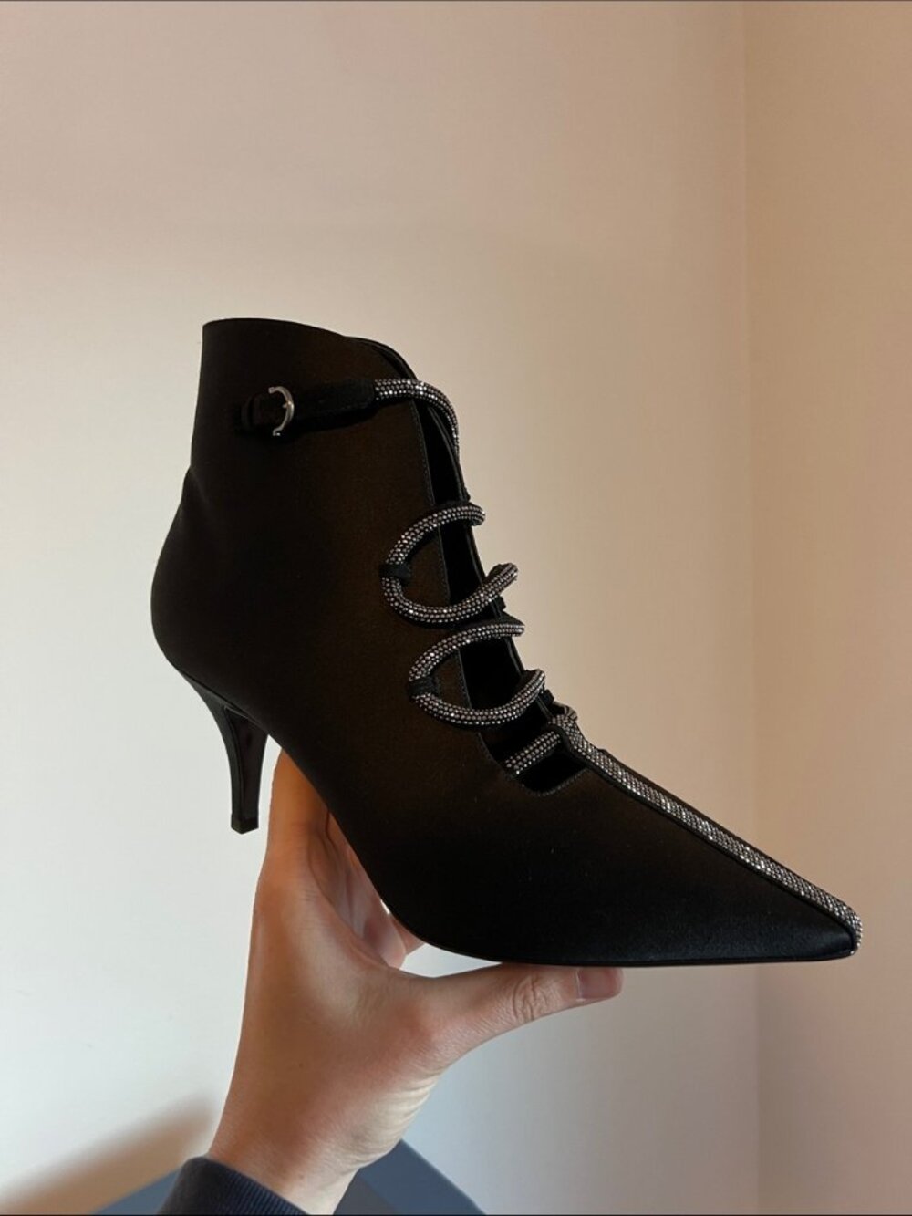 Salvatore Ferragamo Ciconia Black Pointed Toe Ankle Booties Made In Italy US 8